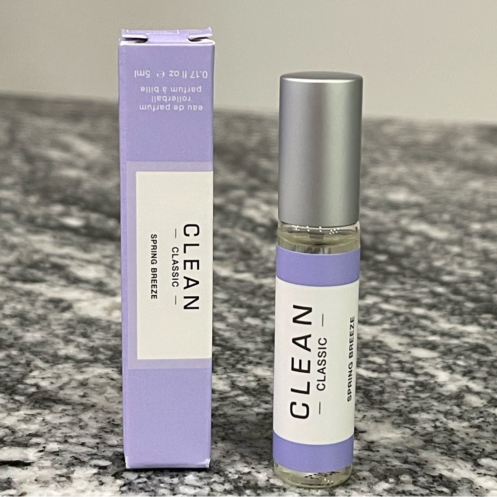 Clean  Classic Spring Breeze Mini Eau De Toillete Rollerball  .17oz